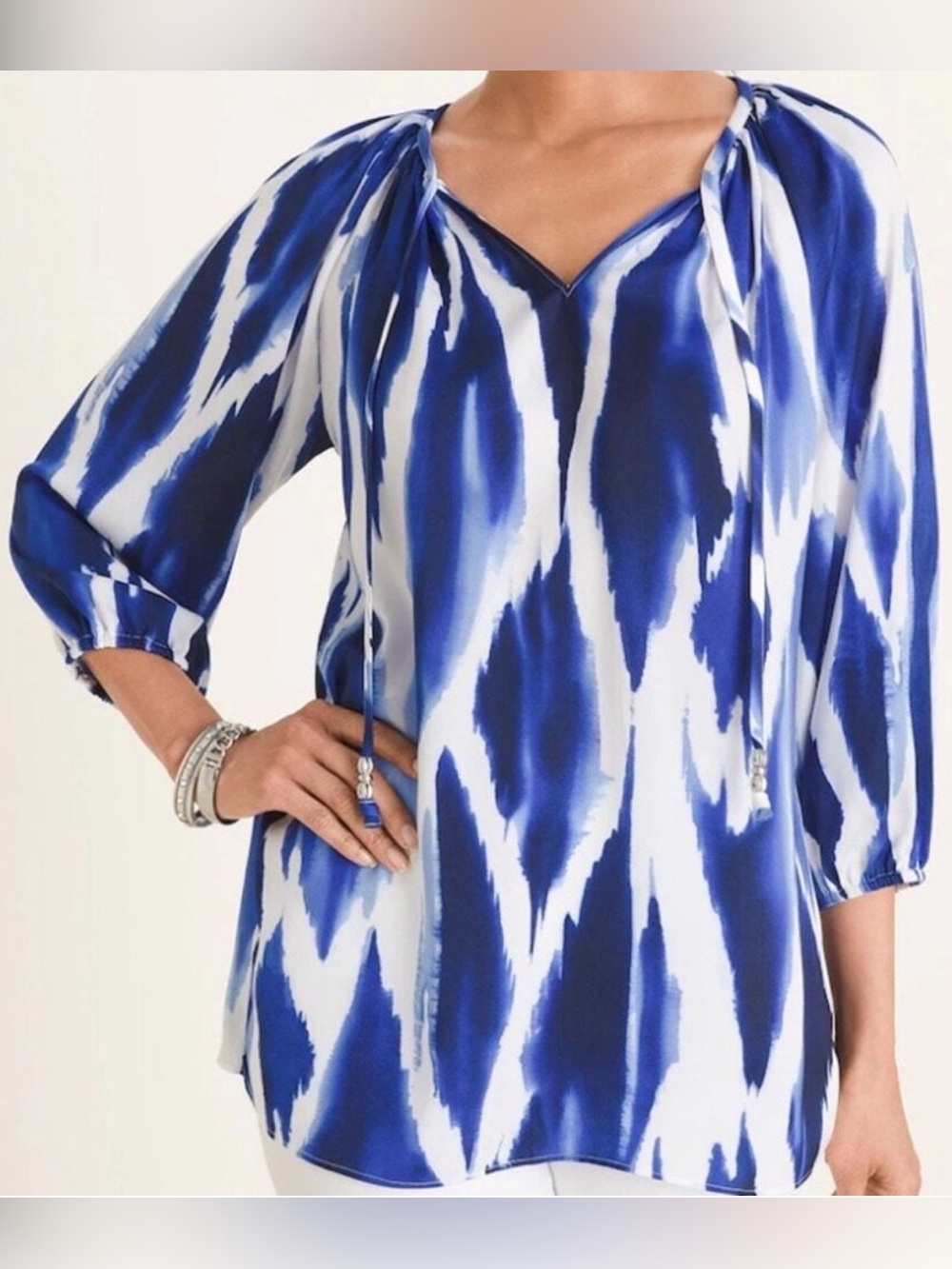 Chico’s Size 2 (12/14) Blue White Watercolor Print Tunic Blouse Beaded Tie Neck